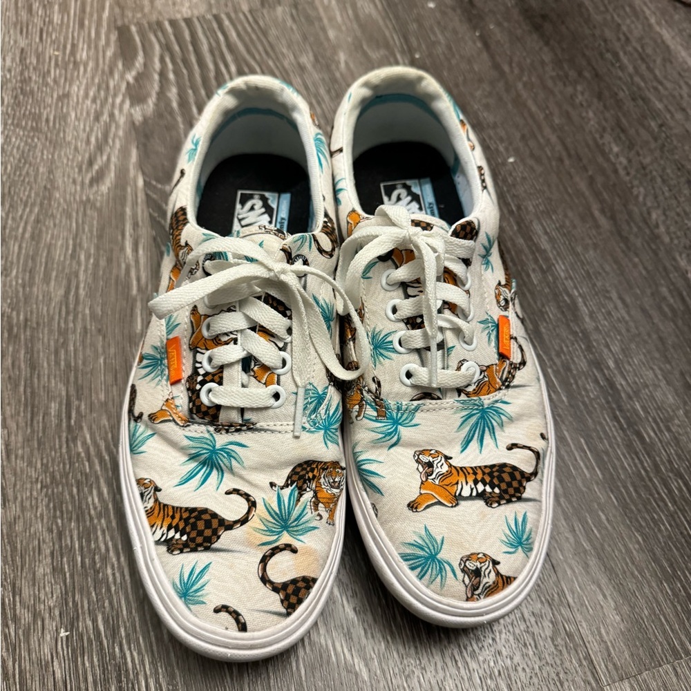 Vans X Discovery Project Cat ComfyCush Tiger Sneakers